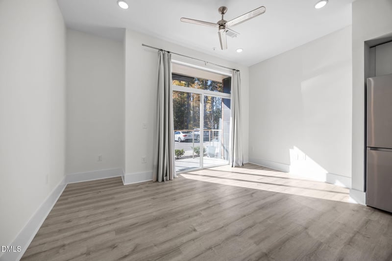 2441 Campus Shore Dr #109, Raleigh, NC 27606