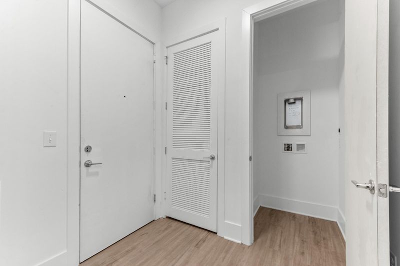 2441 Campus Shore Dr #210, Raleigh, NC 27606