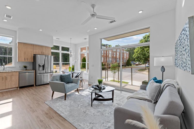 2441 Campus Shore Dr #212, Raleigh, NC 27606