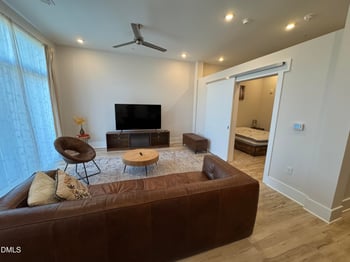 2441 Campus Shore Dr #402, Raleigh, NC 27606