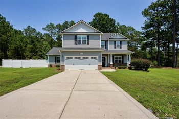 2441 Lakeview Dr, Fayetteville, NC 28306