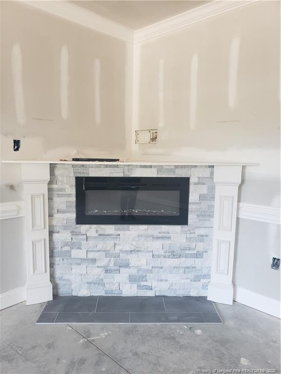 2441 Live Oak Dr, Fayetteville, NC 28306