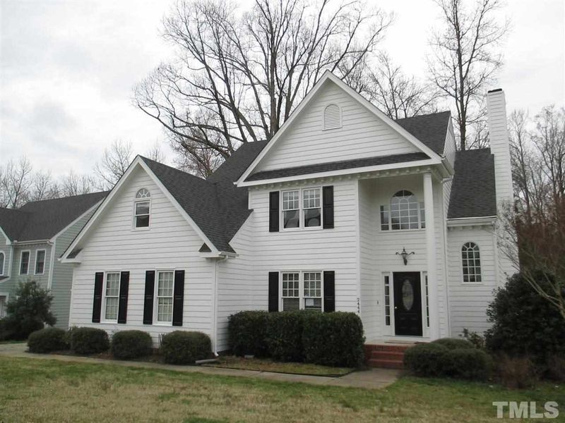 2444 Castleburg Dr, Apex, NC 27523