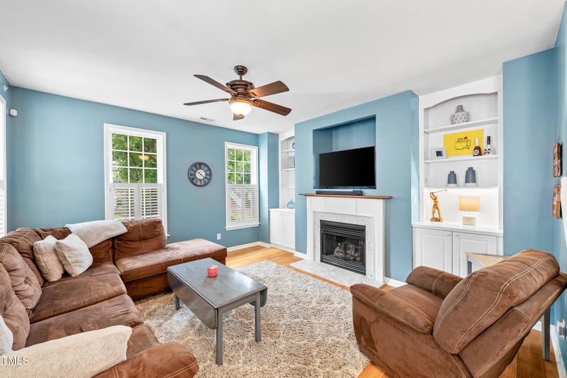 2445 Sapphire Valley Dr, Raleigh, NC 27604