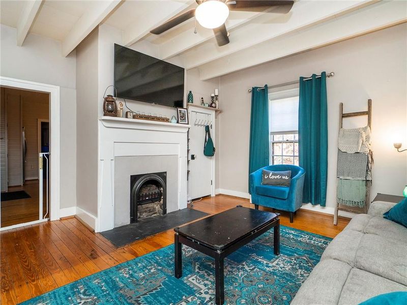 2446 Glencoe St, Burlington, NC 27217