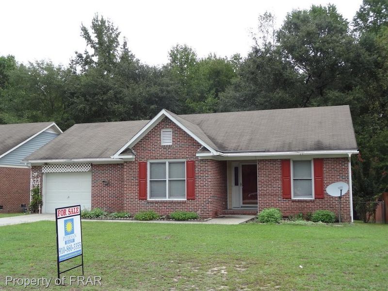 2447 Silver Bell Loop, Fayetteville, NC 28304