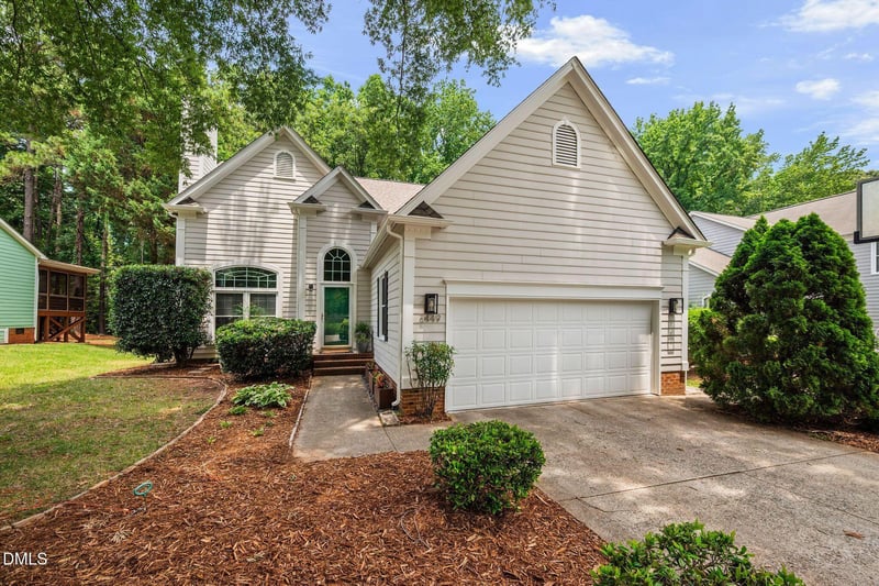 2449 Deanwood Dr, Raleigh, NC 27615