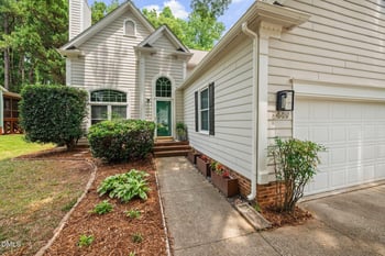 2449 Deanwood Dr, Raleigh, NC 27615