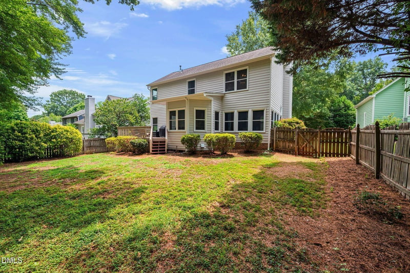 2449 Deanwood Dr, Raleigh, NC 27615