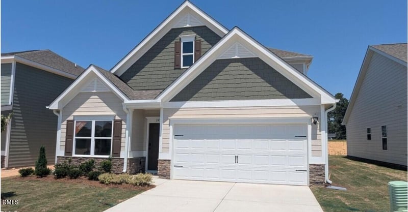 245 Ambassador Dr, Clayton, NC 27520