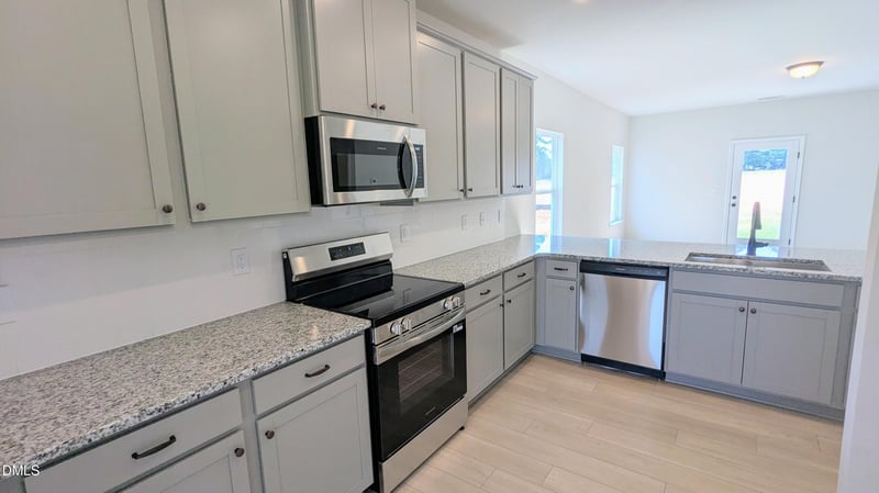 245 Ambassador Dr, Clayton, NC 27520