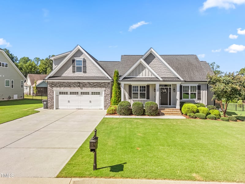 245 Beckwith Ave, Clayton, NC 27527