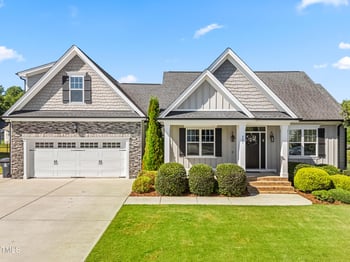245 Beckwith Ave, Clayton, NC 27527