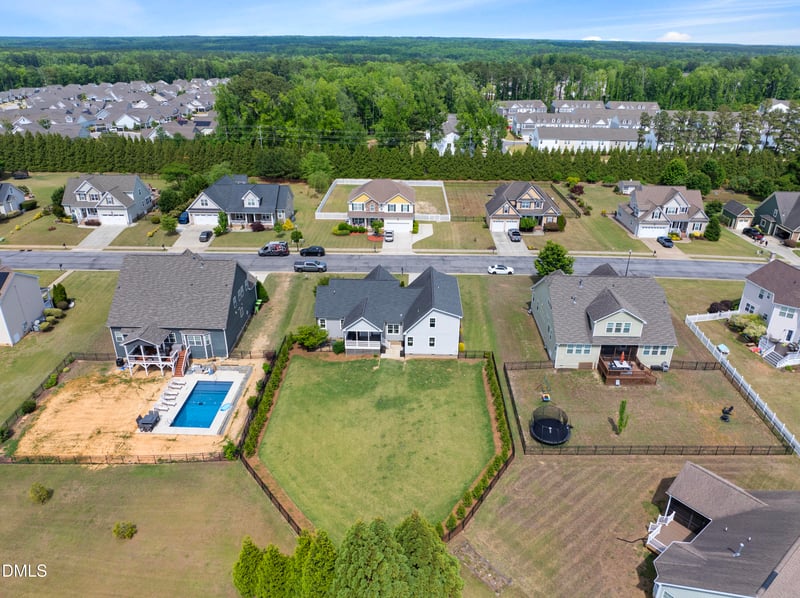 245 Beckwith Ave, Clayton, NC 27527