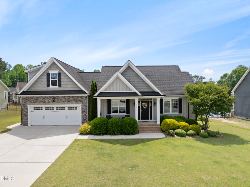 245 Beckwith Ave, Clayton, NC 27527