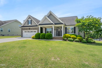 245 Beckwith Ave, Clayton, NC 27527
