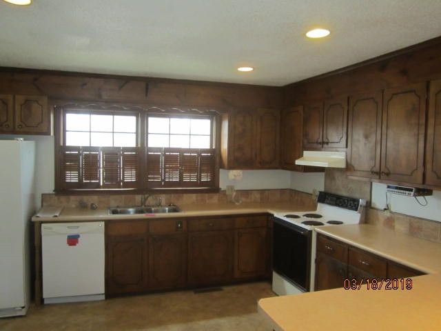 245 Carrington Ln, Roxboro, NC 27573