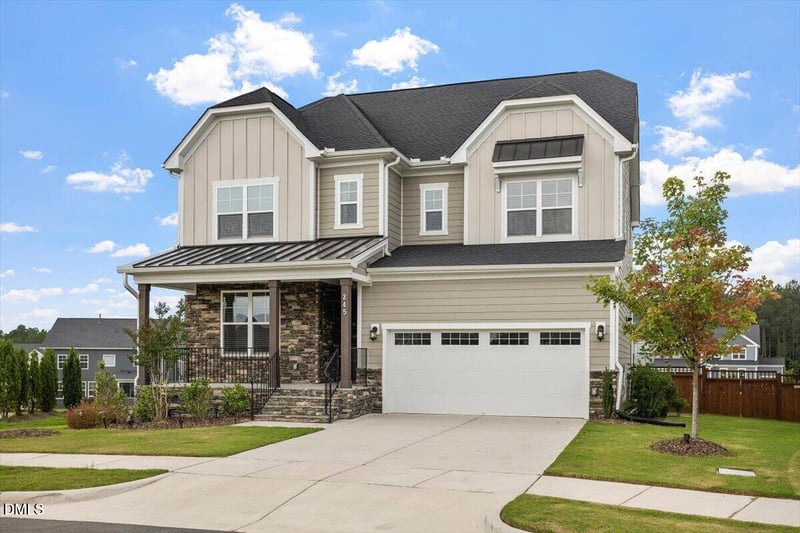 245 Crest Dr, Chapel Hill, NC 27517