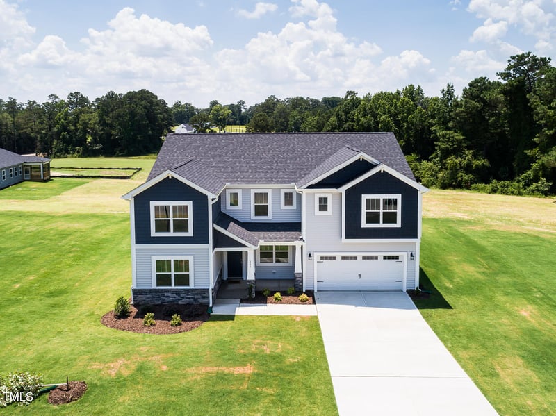245 Golfview Ave, Benson, NC 27504