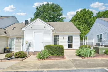 245 Highgate Cir, Wake Forest, NC 27587