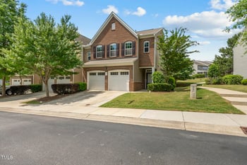 245 Kylemore Cir, Cary, NC 27513