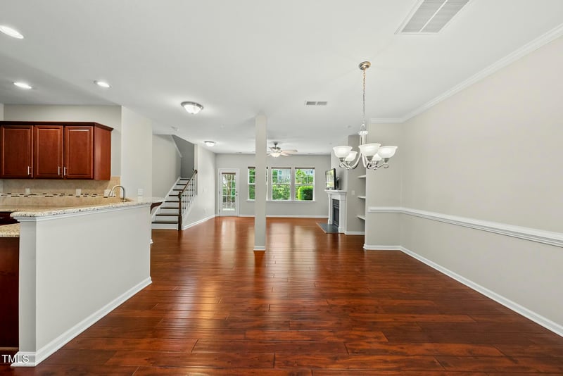 245 Kylemore Cir, Cary, NC 27513