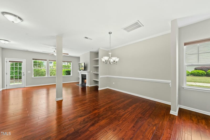 245 Kylemore Cir, Cary, NC 27513