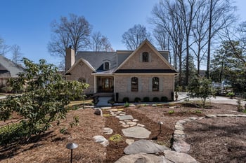 245 Lakeview Dr, Sanford, NC 27332