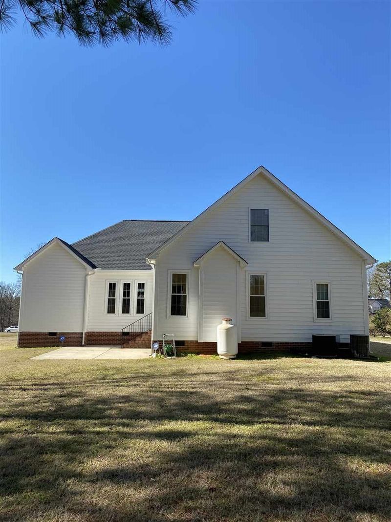 245 Natalie Dr, Raleigh, NC 27603