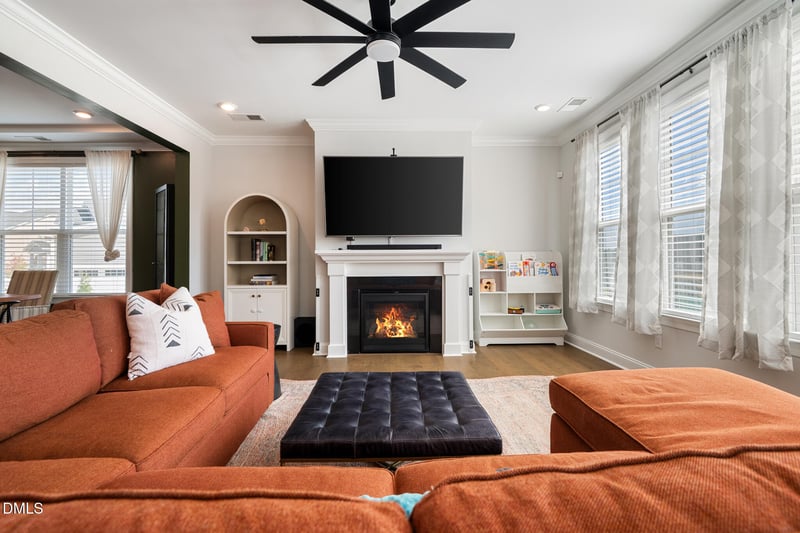 245 North Crest Dr, Chapel Hill, NC 27517