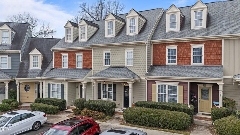 245 Old Grove Ln, Apex, NC 27502