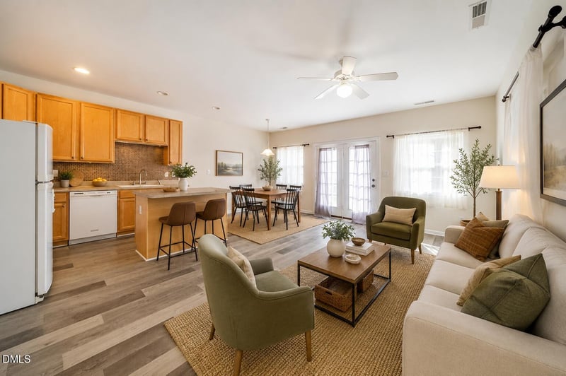 245 Plaza Dr #E, Chapel Hill, NC 27517