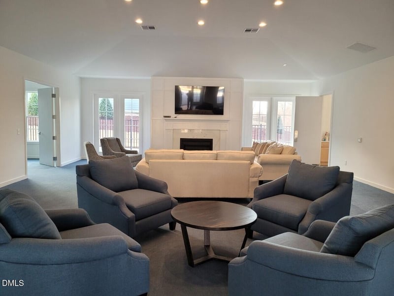 245 Sawtooth Oak Ln, Youngsville, NC 27596