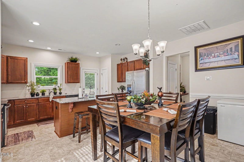 245 Stephens Timberline Vw, Clayton, NC 27520