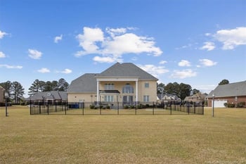 245 Stoneleigh Dr, Fayetteville, NC 28311