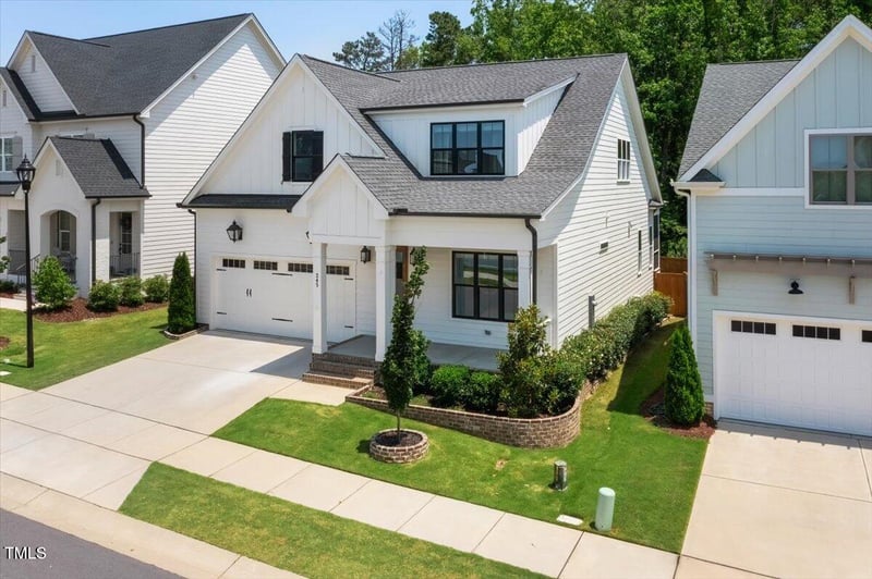 245 Tumbling River Dr, Wendell, NC 27591