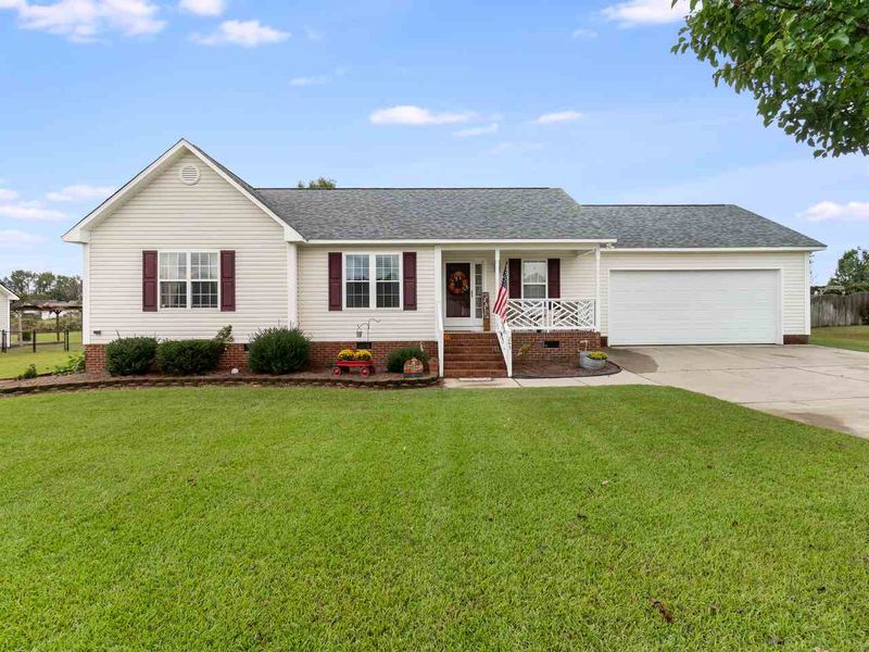 245 Water Oak Dr, Smithfield, NC 27577