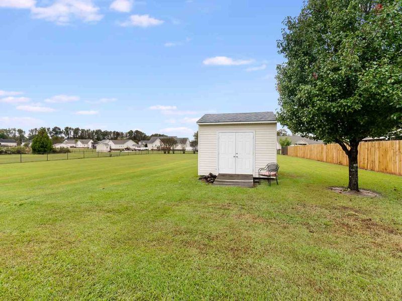 245 Water Oak Dr, Smithfield, NC 27577