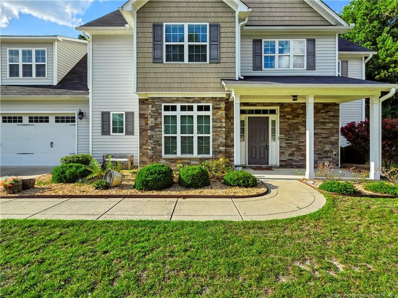 2450 Market Hill Dr, Fayetteville, NC 28306