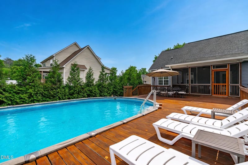 2450 Rolling Tracks Rd, Willow Springs, NC 27592