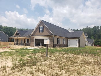 2453 Live Oak Dr, Fayetteville, NC 28306