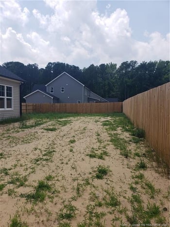 2453 Live Oak Dr, Fayetteville, NC 28306