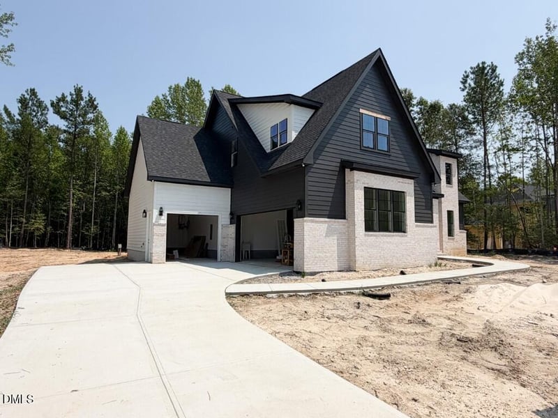2453 Rosslare Mews Ln, Wendell, NC 27591
