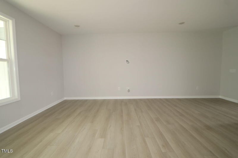 2454 Englemann Dr #380, New Hill, NC 27562