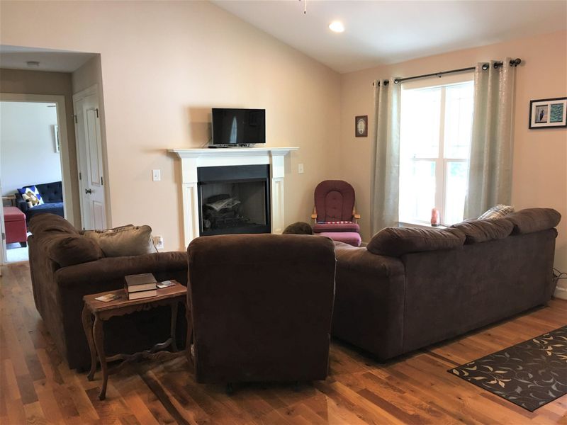 2454 Golden Forest Dr, Franklinton, NC 27525