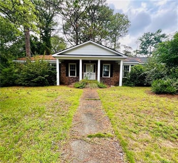 2454 Vandemere Ave, Fayetteville, NC 28304