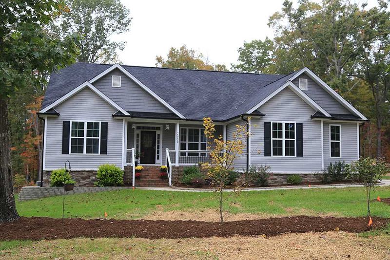 2455 Golden Forest Dr, Franklinton, NC 27525
