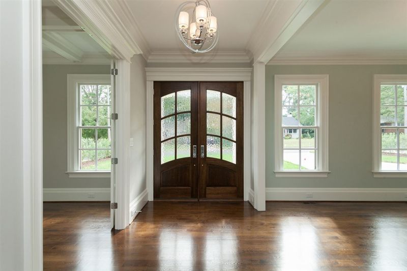2455 Medway Dr, Raleigh, NC 27609