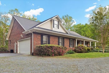 2456 Nealwood Ave, Graham, NC 27253