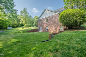2457 Millbrook Dr, Haw River, NC 27258